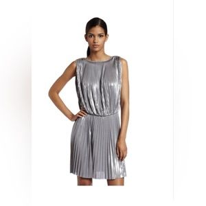 Halston Heritage Sliver pleaded cocktail dress size 8